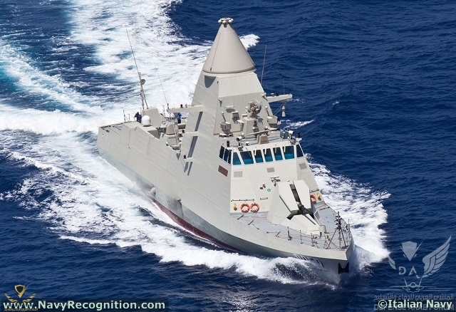 Falaj_2_class_stealth_patrol_vessel_Ganthoot_Salahah_UAE_Navy_Fincantieri_top.jpg