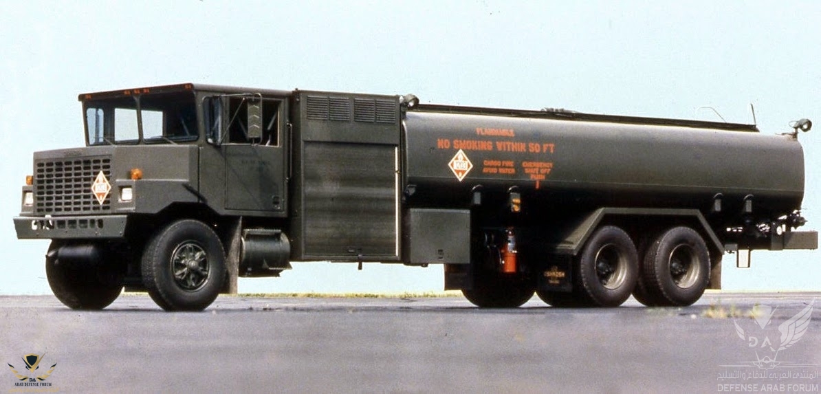 Oshkosh R11 Refueler Truck.JPG