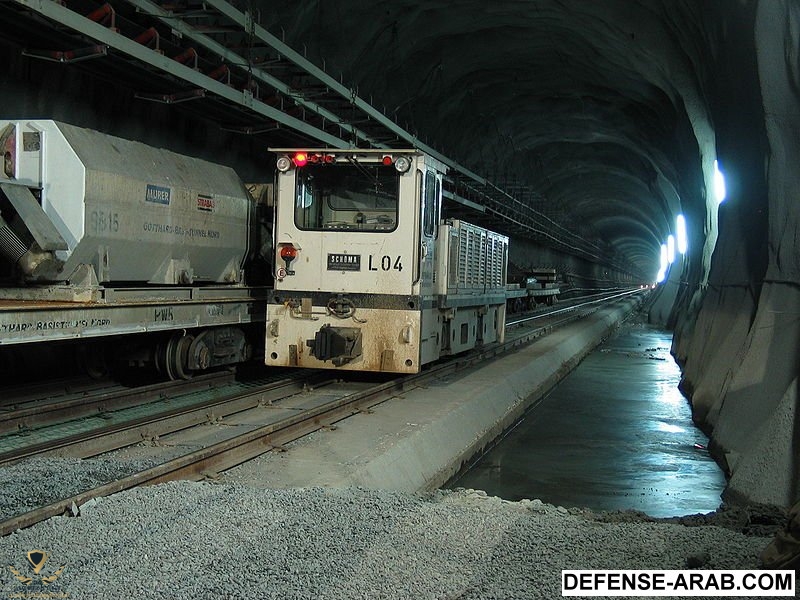 800px-CH_Gotthard_Basistunnel_Amsteg_1.jpg