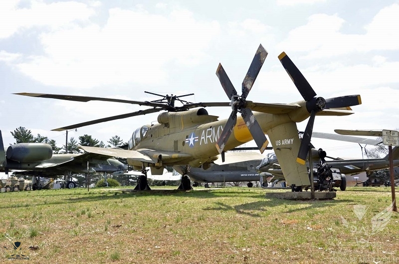 AH-56A-LO 66-8831 A Campbell.jpg