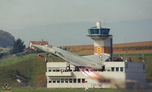 590px-Jato3.jpg