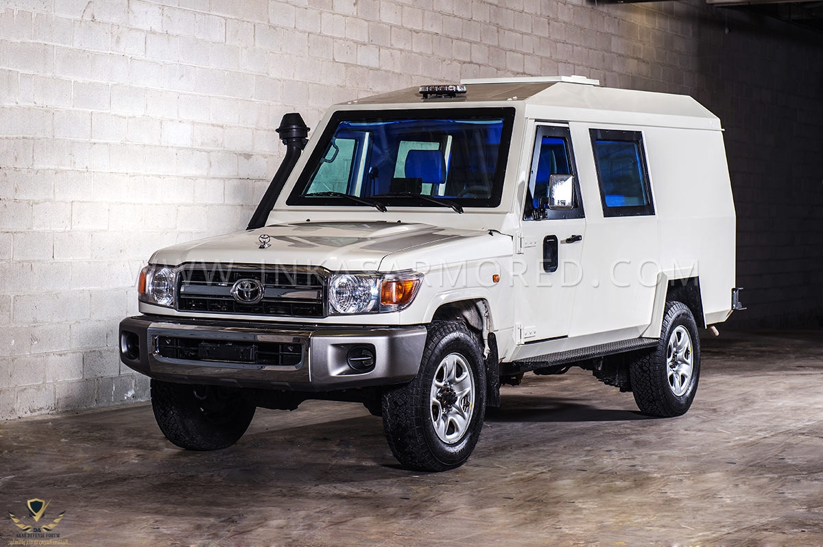 armored-toyota-land-cruiser-79-cit-vehicle.jpg