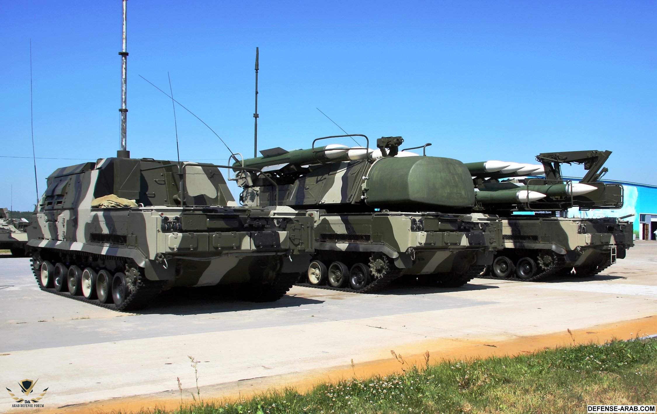 Buk-M1-2_air_defence_system_in_2010.jpg