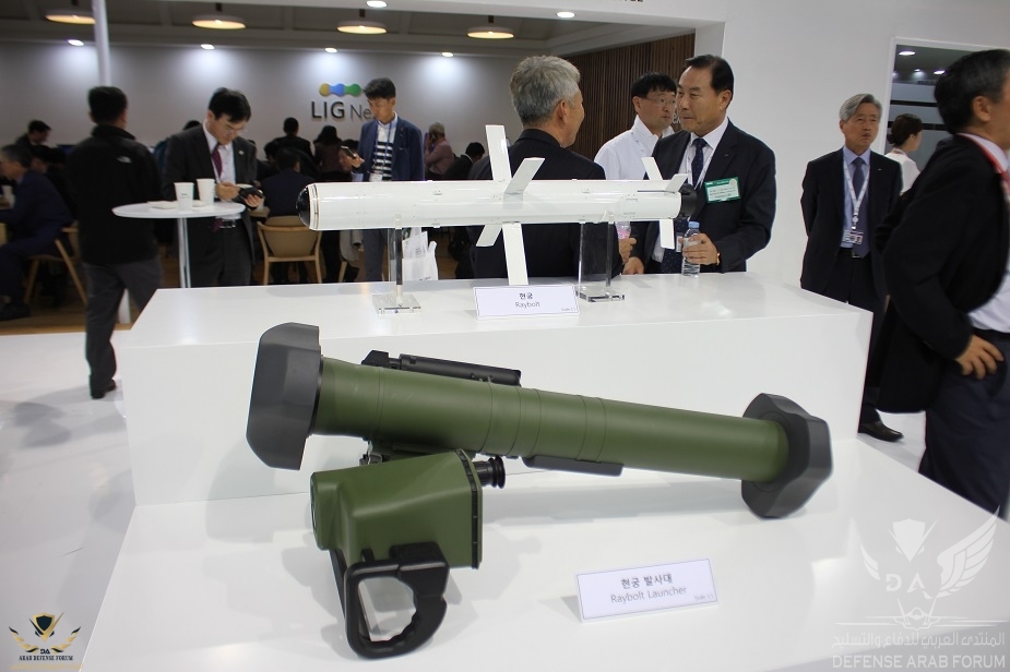 LIG_Nex1_Raybolt_ATGM_South_Korea_ADEX_2017.JPG