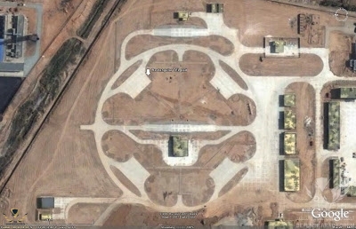 HQ9UNOC.jpg