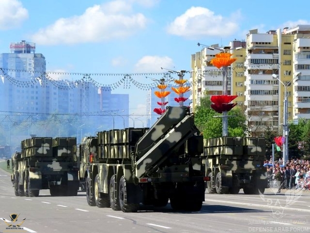 New_Polonez_multiple_rocket_launcher_(MLRS)_on_8x8_chassis_unveiled_during_military_parade_in_...jpg