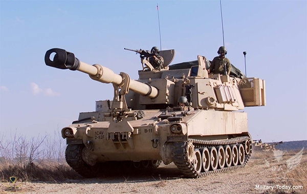 m109a6_paladin.jpg