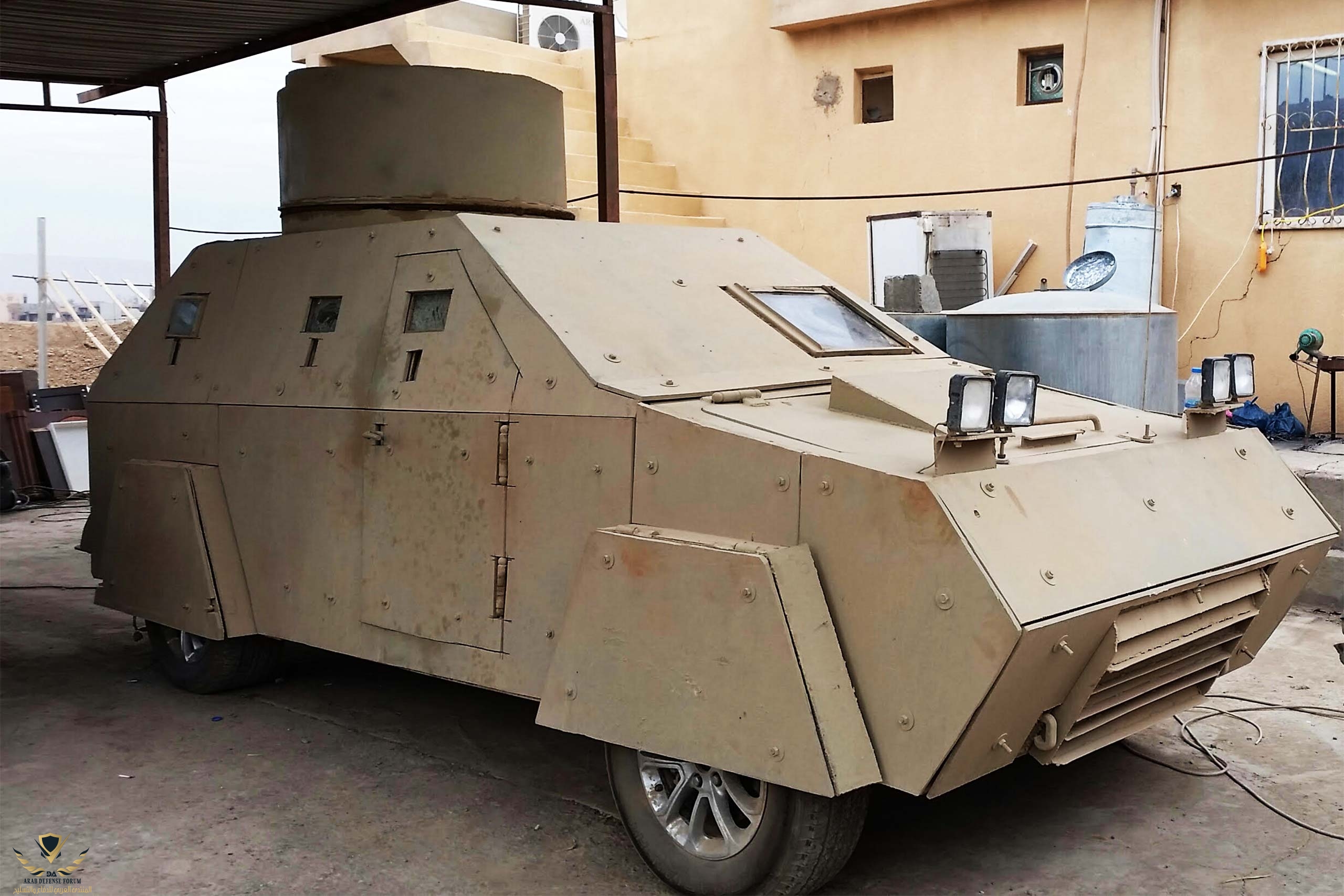170317-Axe-Dozier-Iraq--armored-jeeps-tease_xnld90.jpg
