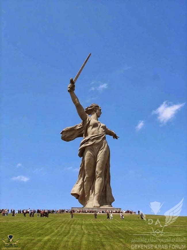 Months-statues-of-the-world.jpg