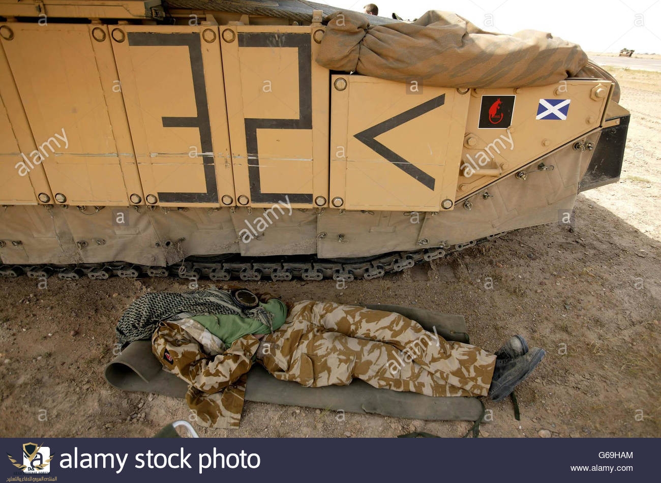 iraq-war-challenger-2-tank-crew-G69HAM.jpg