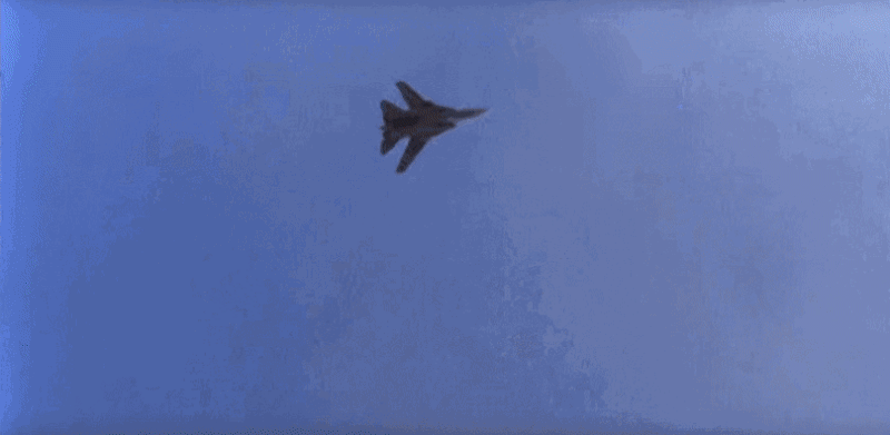 M3Z9ao2-1.gif
