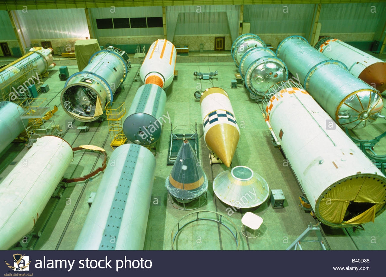 yuzhnoye-rocket-factory-dniepropetrovsk-ukraine-B40D38.jpg