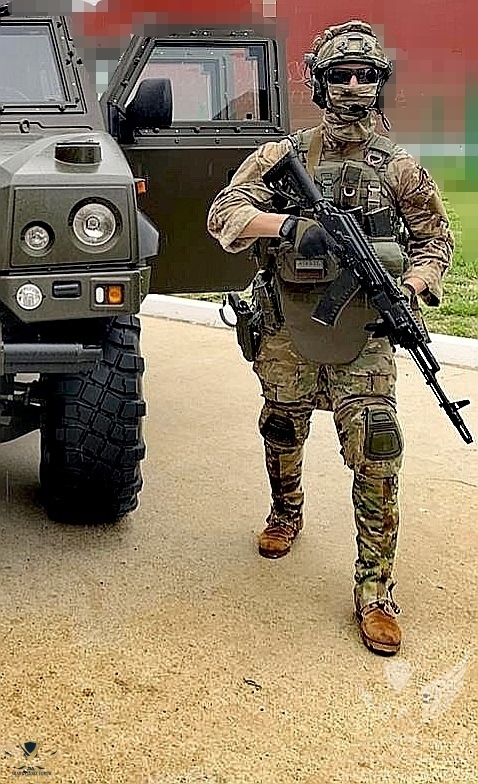 b_Y7KbAkJw0.jpg