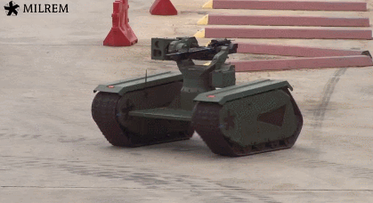 Titan-Unmanned-Ground-Vehicle.gif