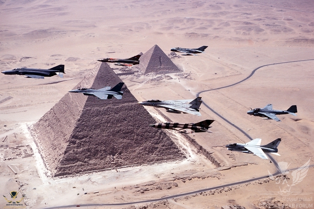 Jets_over_pyramids_exercise_Bright_Star__83_01.jpg