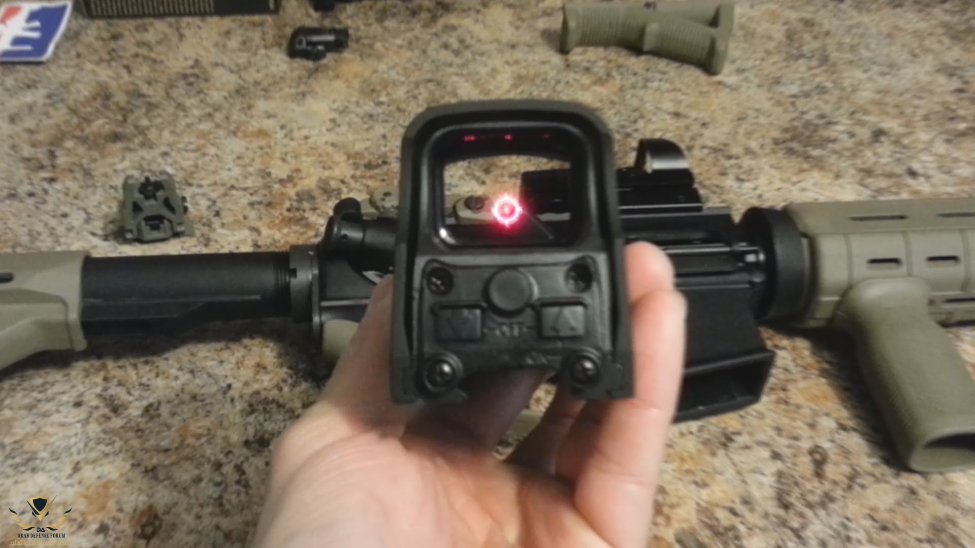 eotech-holographic-sight-unboxin.jpg