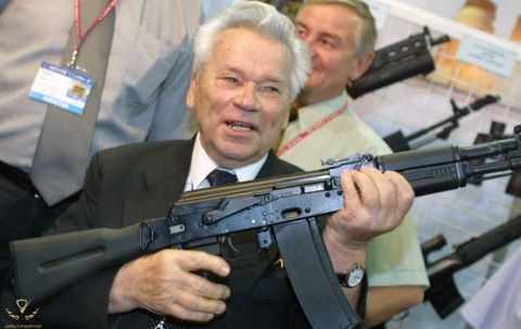 54d3d71fa5afe_-_esq-mikhail-kalashnikov-0114-d1vrna-xlg.jpg