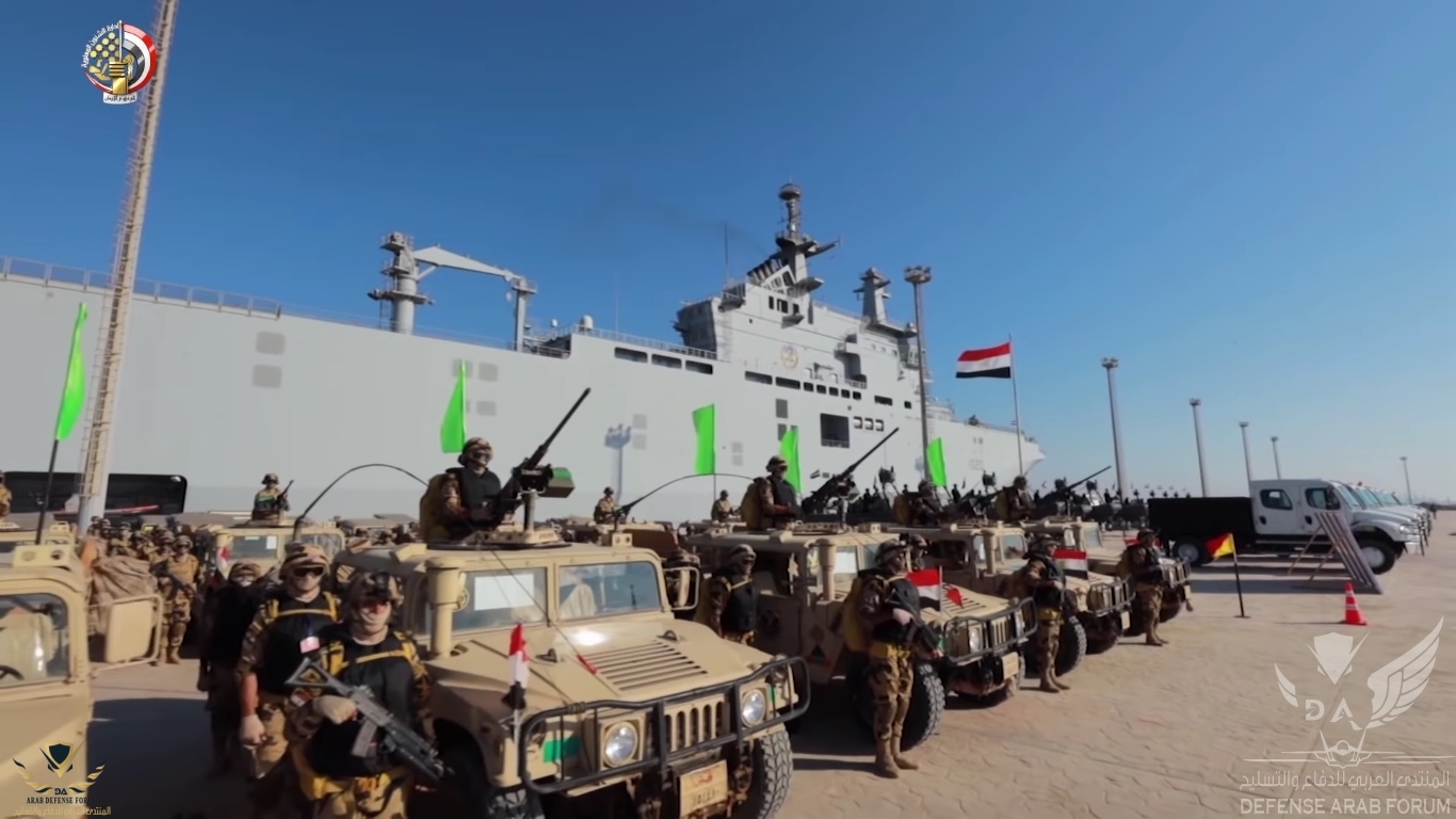 الجيش المصرى يحمى ولا يهدد ( المناورة حسم 2020 ) - YouTube[(000069)2020-07-11-20-26-11].JPG