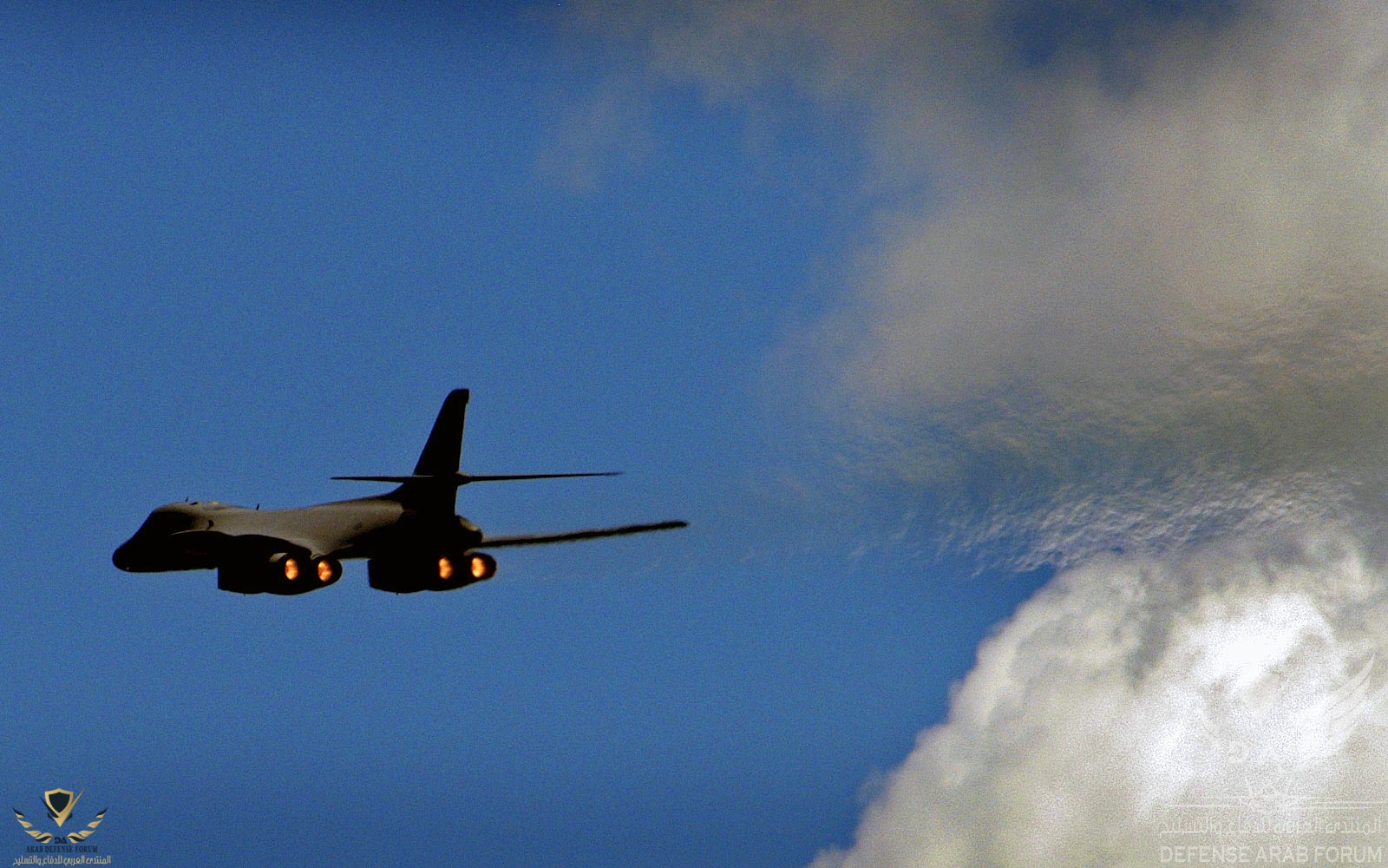 us-air-force-b1b-lancer-bomber-hd-wallpaper.jpg