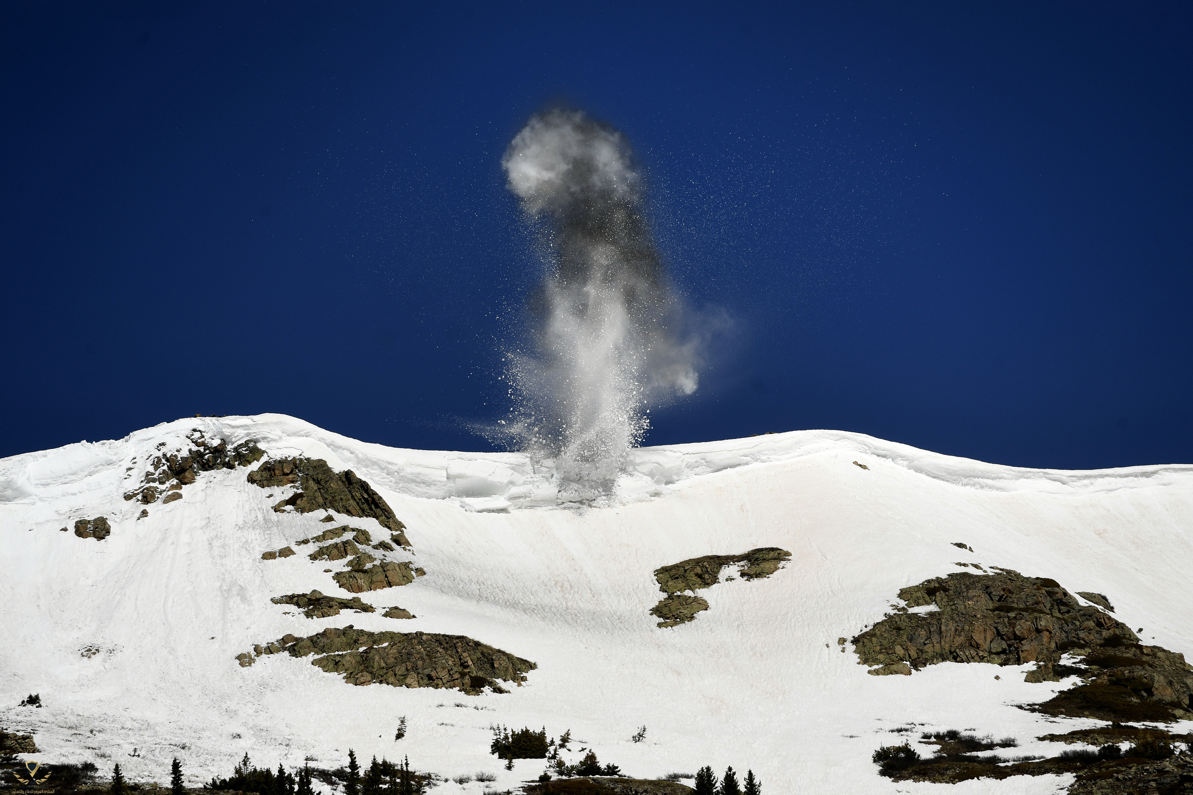 cdot-uses-helicopter-for-avalanche-mitigation-on-independence-pass-_1hr1702.jpg