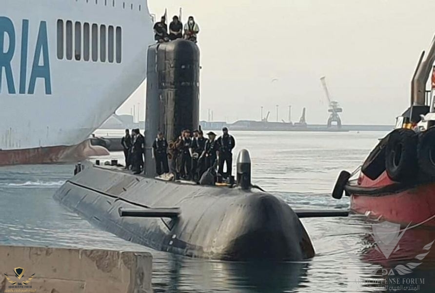 غواصة-اسبانية.jpg