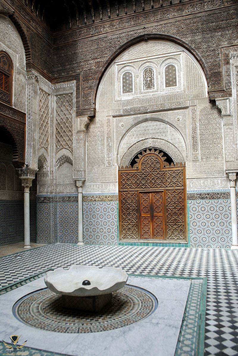 Al-Attarine_Madrasa_(8753523807).jpg