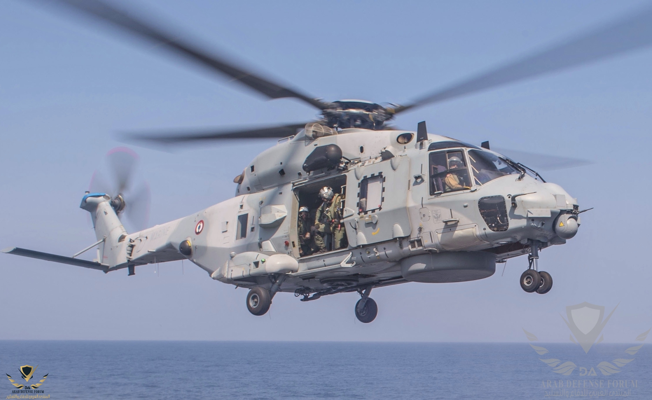 French_Navy_NH90_lands_on_USS_Antietam_(CG-54)_in_the_Bay_of_Bengal_(cropped).jpg