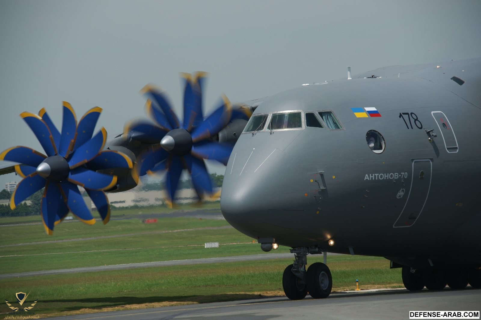 An-70-contra-rotating-scimitar-propellers-4.jpg