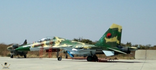 Sukhoi-angolano_LR.jpg