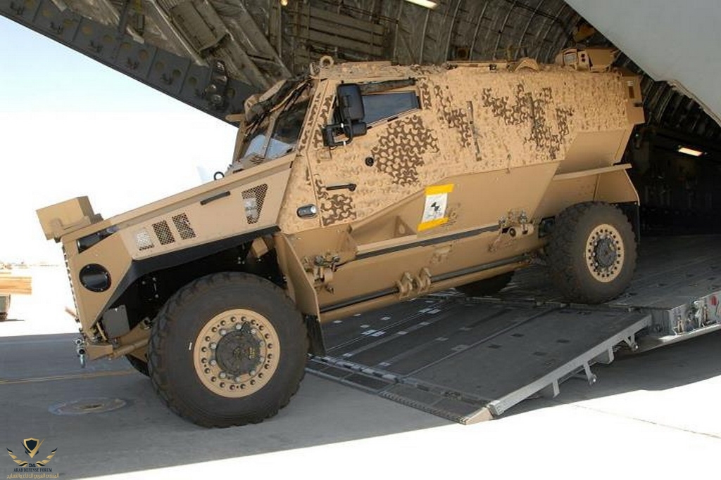 British-Army-Foxhound-Light-Protected-Patrol-Vehicle-LPPV-in-Afghanistan-03.jpg