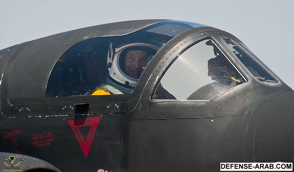 u-2-dragon-lady-gary-sinise-06-2011.jpg