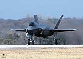 168px-F-35_Lightning-1.jpg