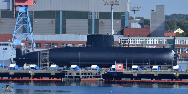 TKMS-holt-U-Boot-450-aus-der-Halle_big_teaser_article.jpg