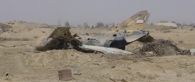 Iranian-F-4-fighter-jet-crashes-in-Chabahar.jpg