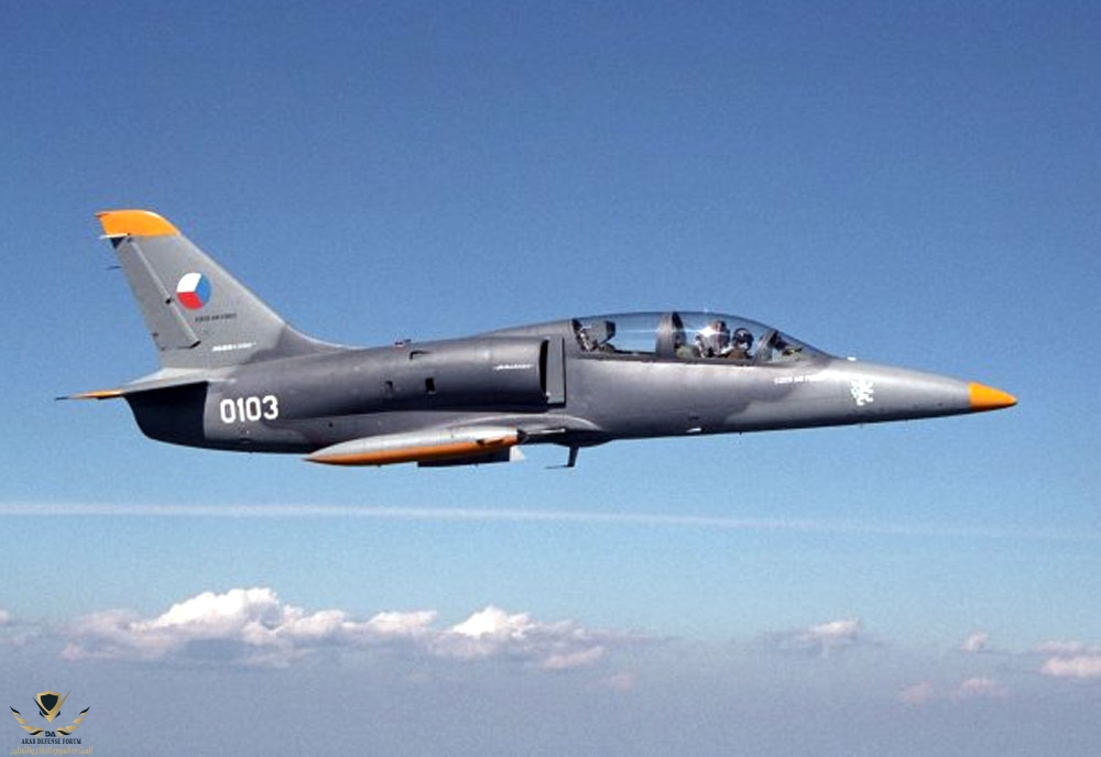 aero-l39-albatros-advanced-jet-trainer-light-strike-aircraft-czechoslovakia_14.jpg