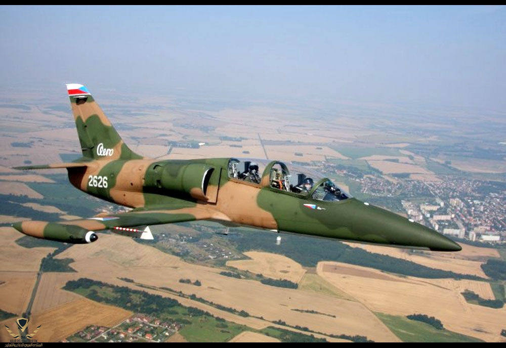 aero-l39-albatros-advanced-jet-trainer-light-strike-aircraft-czechoslovakia_16.jpg