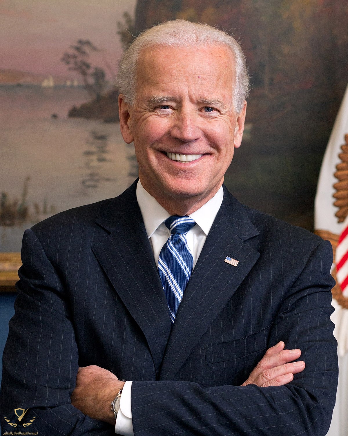 1200px-Joe_Biden_official_portrait_2013_cropped.jpg