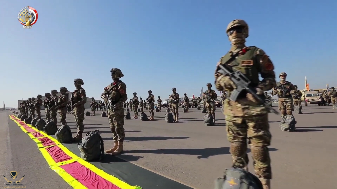 القوات المسلحة تشارك فى تأمين الانتخابات البرلمانية 2020 - YouTube[(000435)2020-10-22-19-42-10].JPG