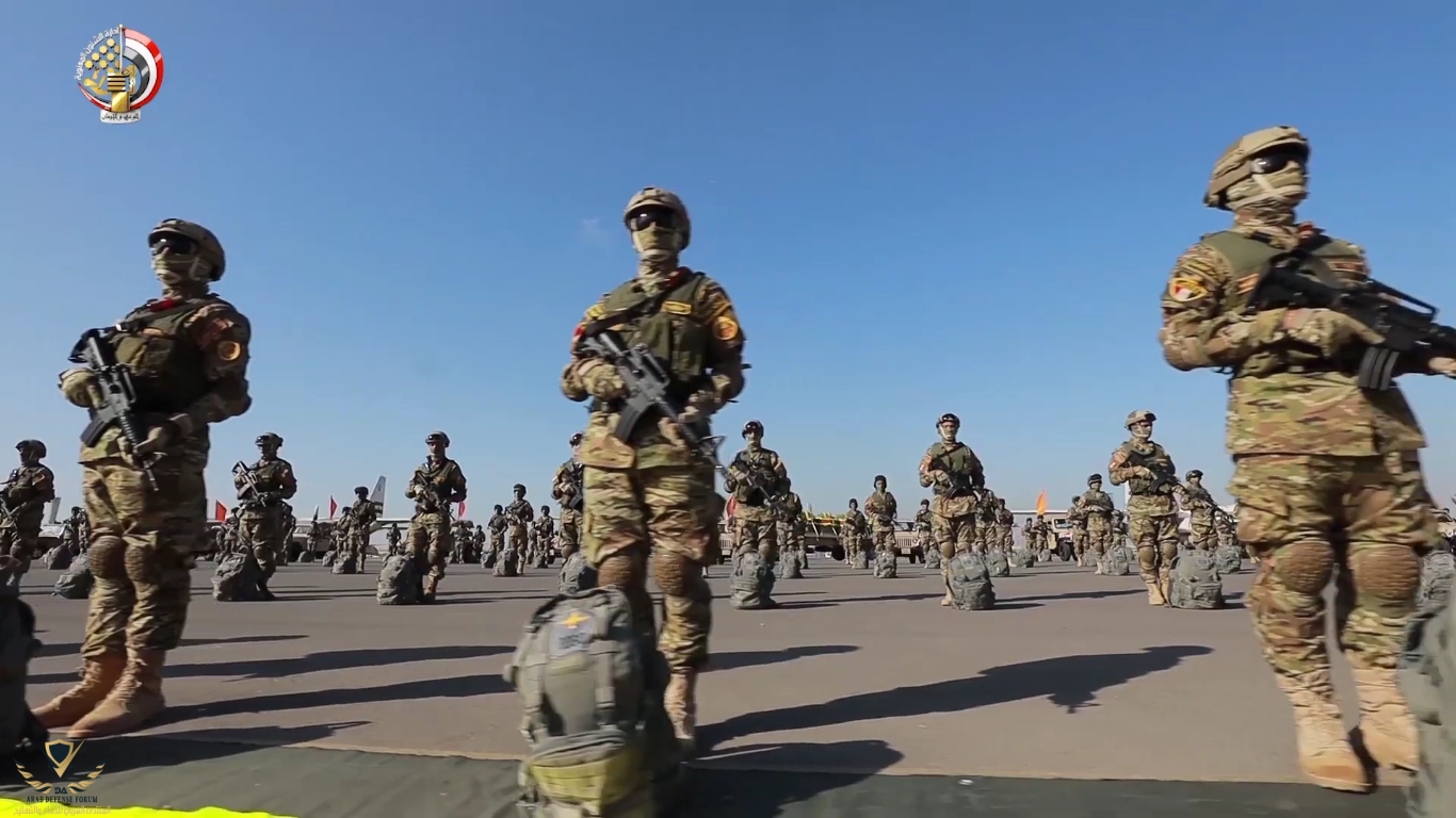 القوات المسلحة تشارك فى تأمين الانتخابات البرلمانية 2020 - YouTube[(001698)2020-10-22-19-53-25].JPG