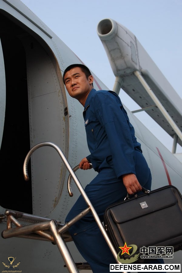 kj200-awacs-y8-china-2.jpg