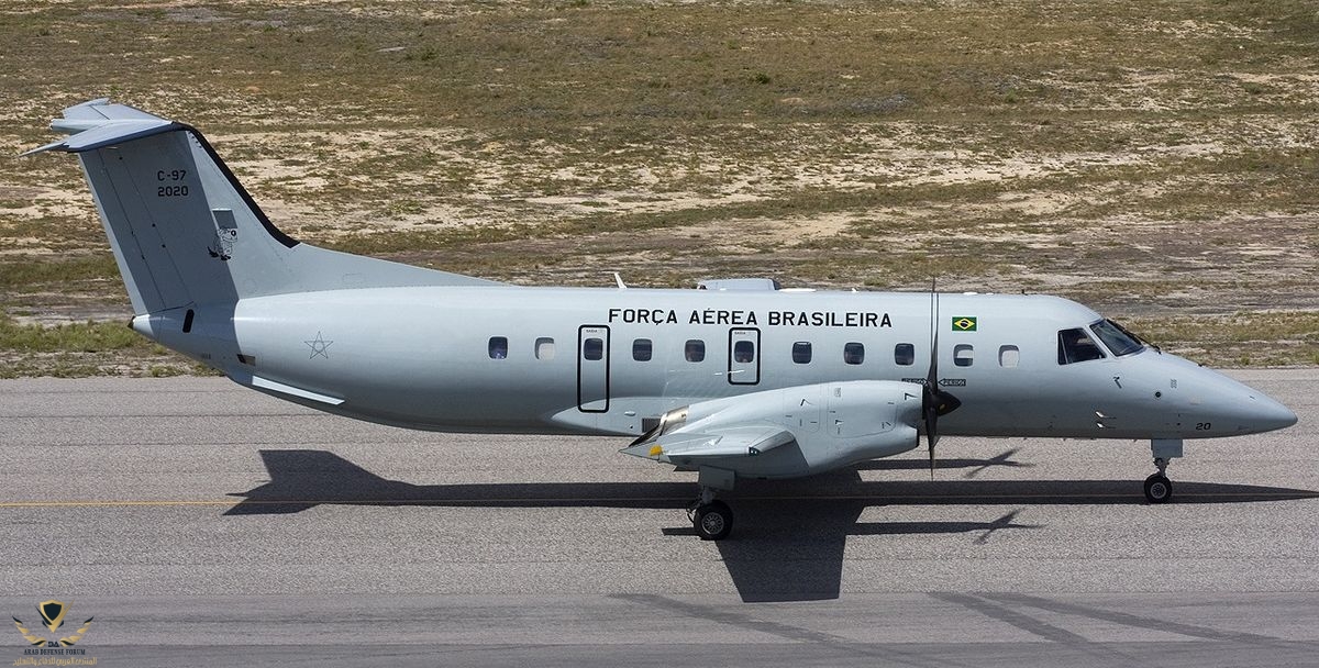 1200px-Embraer_C-97_Brasilia_EMB-120RT_Lofting.jpg
