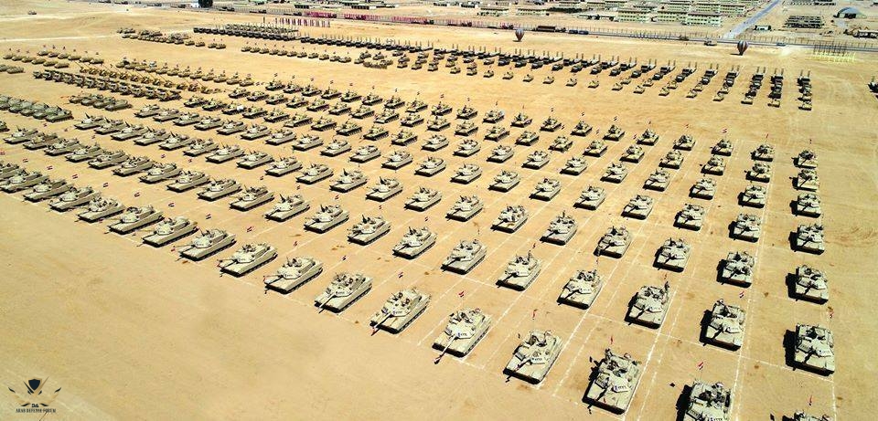 m1a1_tanks_in_egypt_1.jpg