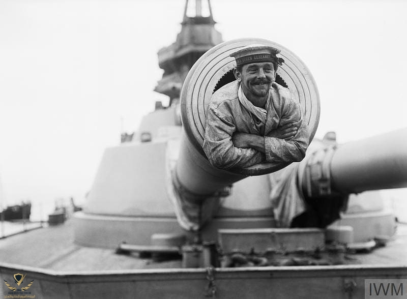 Historialaxy on Instagram_ _---- A British sailor photographed in one of the 15 inch guns of H...jpg