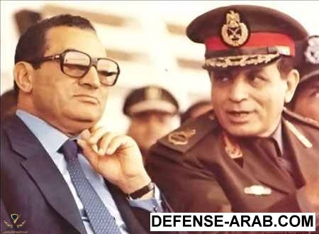 المشير-أبو-غزالة-مع-الرئيس-مبارك.jpg