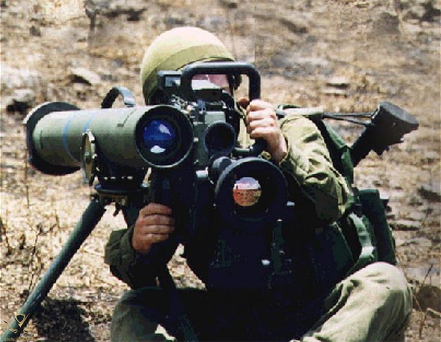 Spike_rafael_anti-tank_guided_missile_weapon_system_Israel_Israeli_army_defence_industry_milit...jpg