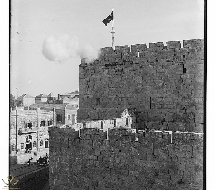 ramadan-cannon-at-citadel-mat02518-crop.jpg