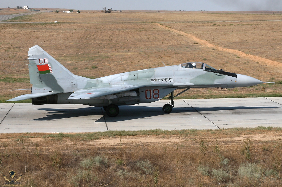 Belarus_Air_Force_Mikoyan-Gurevich_MiG-29_9-13_Pichugin-1.jpg