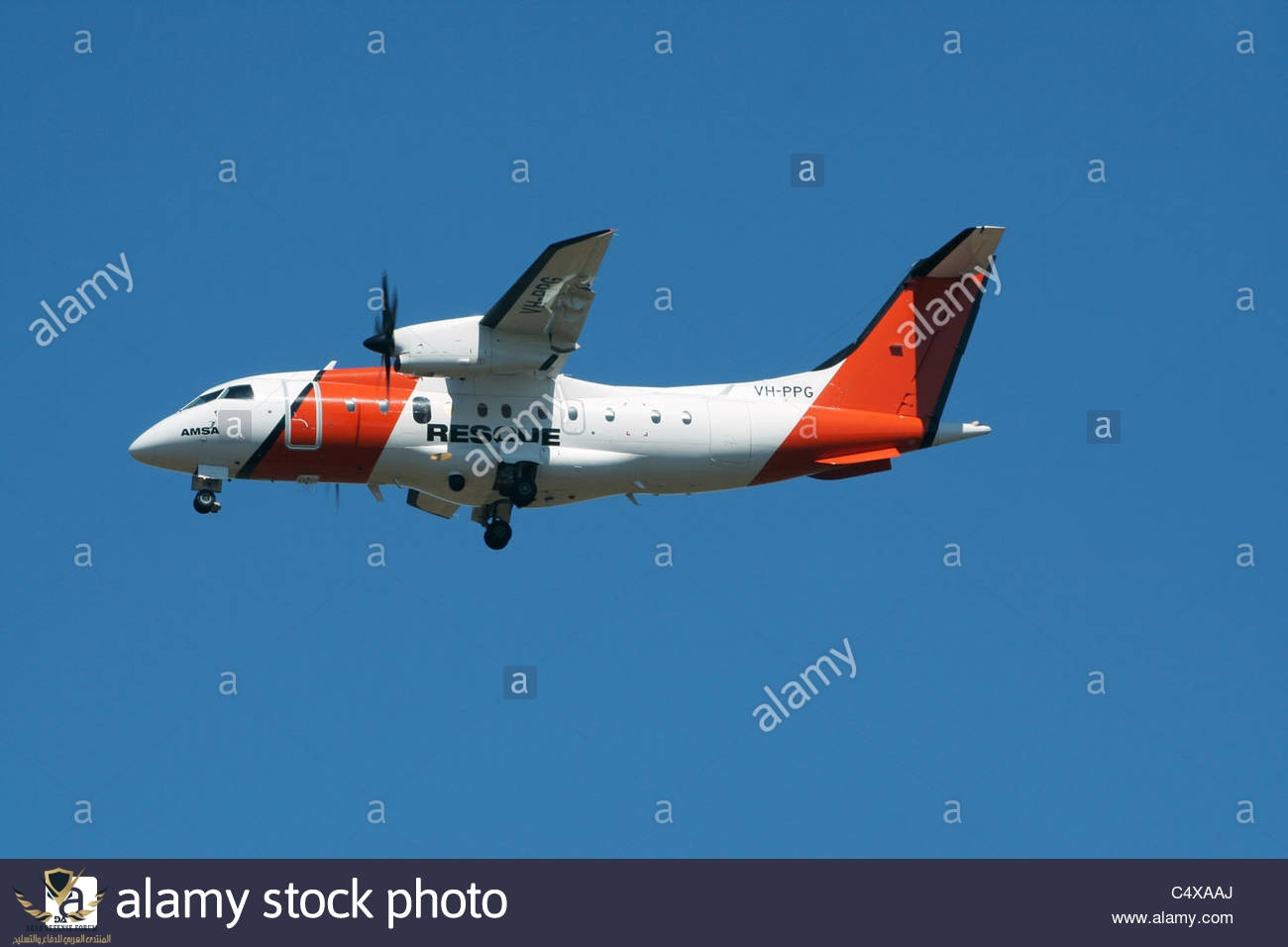 australian-coast-guard-plane-C4XAAJ.jpg