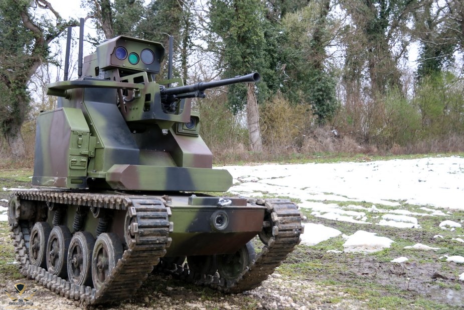 Serbian_army_demonstrates_efficiency_of_Milos_N_armed_UGV_2.jpg