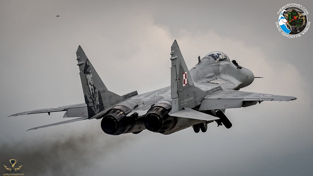 MiG-29s-resume-flying.jpg